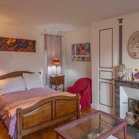 Chambre D'Hotes Les Jardins De Marie, Sci Charles III 베르네 외부 사진